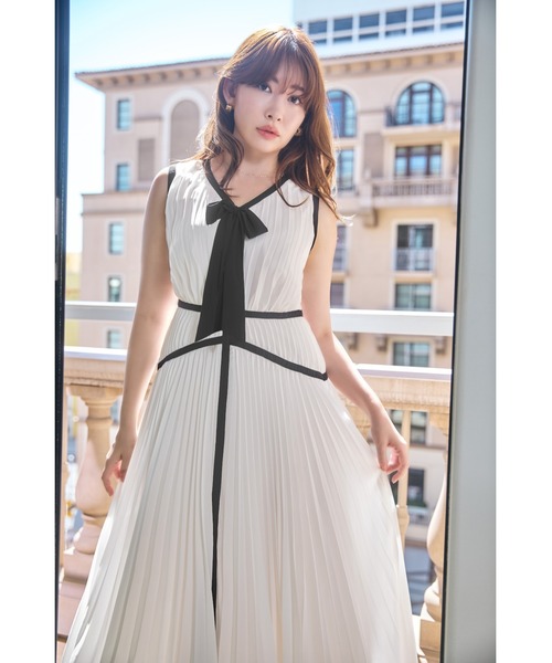 herlipto Embroidery Poplin Dress ワンピース　M Lace Trimmed Chambray Dress（ワンピース）｜Her lip to（ハー