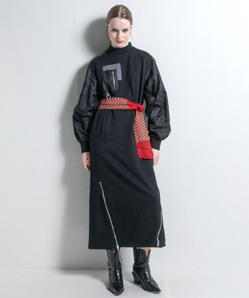 AULA AILA新作ワンピース　新品 AULA AILA（アウラ アイラ） ワンピース パーツレースカットアンド