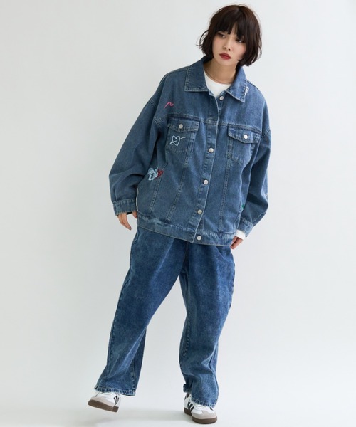 A.D.C.L. デニムジャケット gジャン ランダム刺繍ワッペン付き