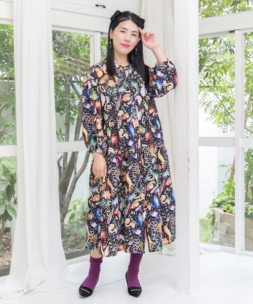 ScoLar（スカラー） ワンピース 153650：音楽orPOP柄ワンピース