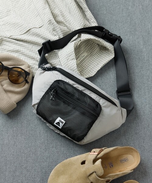 「POLeR」 ショルダーバッグ ONE SIZE ブラック メンズ_画像2