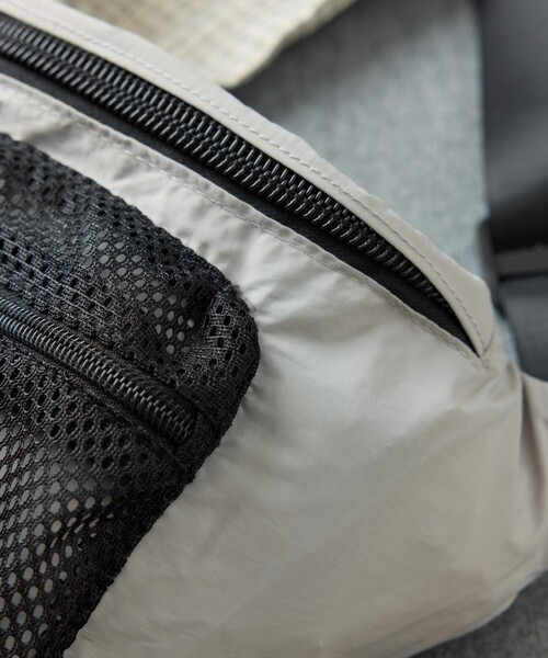 「POLeR」 ショルダーバッグ ONE SIZE ブラック メンズ_画像4