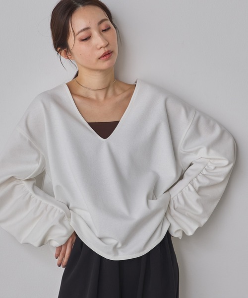 hunch（ハンチ） tシャツ ブークレ 深Vネック ボリュームスリーブ