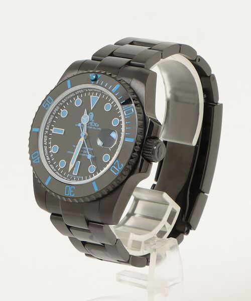 A BATHING APE（アベイシングエイプ） TYPE 1 BAPEX アナログ腕時計