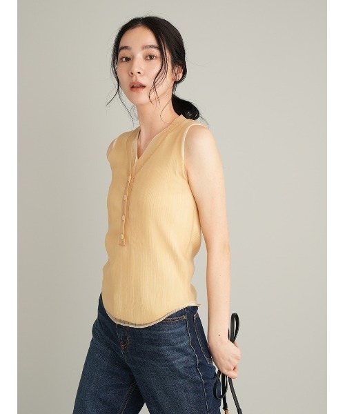 タンクトップ ノースリーブ シアレイヤードヘンリーネックニット レディースの画像