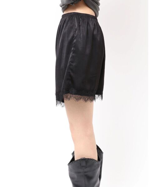 Ungrid（アングリッド） パンツ レースデザインサテンショートパンツ