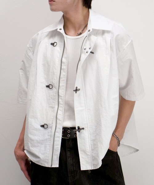 新品タグ付 HiROMITHiSTLE レース半袖シャツ　バックボタン　白 Chikashitsu+（チカシツプラス） シャツ 半袖 「Chikashitsu +」front