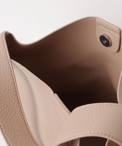 「Bab」 ハンドバッグ ONESIZE アイボリー レディース_画像4