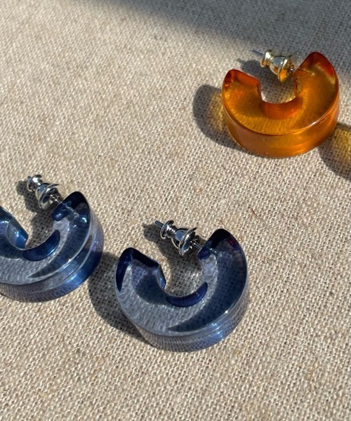 TRUE ROCKS カプセル型ピアス 青色赤色 2個 TRUE ROCKS カプセル型ピアス 青色赤色 2個