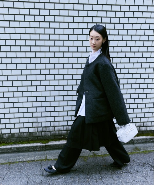 FEKETE ノーカラージャケット FEKETE（フェケテ）の「NO COLLAR JACKET / ノーカラー