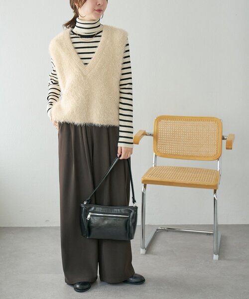 Discoat ベスト ジレ 前後2WAYフェザーヤーンショートベスト