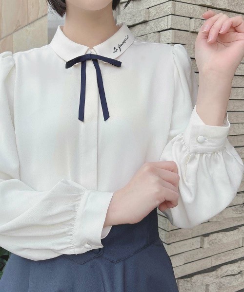 フィント 刺繍ブラウス スカラップ衿フロント小花刺繍ブラウス（シャツ/ブラウス）｜F i.n.t