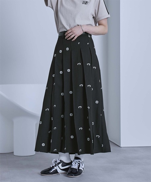 miette（ミエット） スカート 花柄刺繍プリーツスカート : ZOZOTOWN