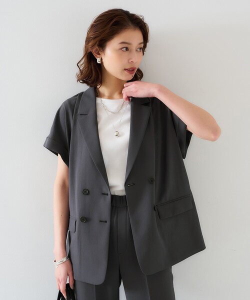【新品】洗濯可 UNTITLED テーラードジャケット ベージュ ¥27,500 接触冷感／吸水速乾／洗える／テーラード】ハーフスリーブ