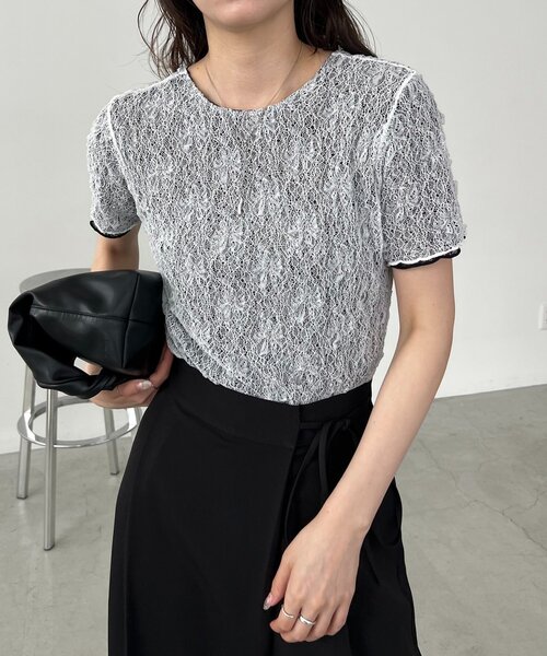 CAPRICIEUX LE'MAGE 【1枚で二役】 レースリバ半袖Tシャツ CAPRICIEUX LE'MAGE｜【1枚で二役】レースリバ半袖Tシャツ
