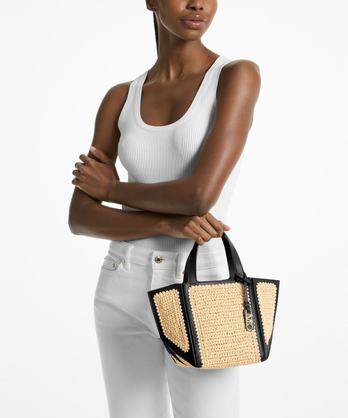 MICHAEL KORS☆ワードロゴ クロシェ ストライプ トートバッグ MICHAEL KORS☆ワードロゴ クロシェ ストライプ トートバッグ