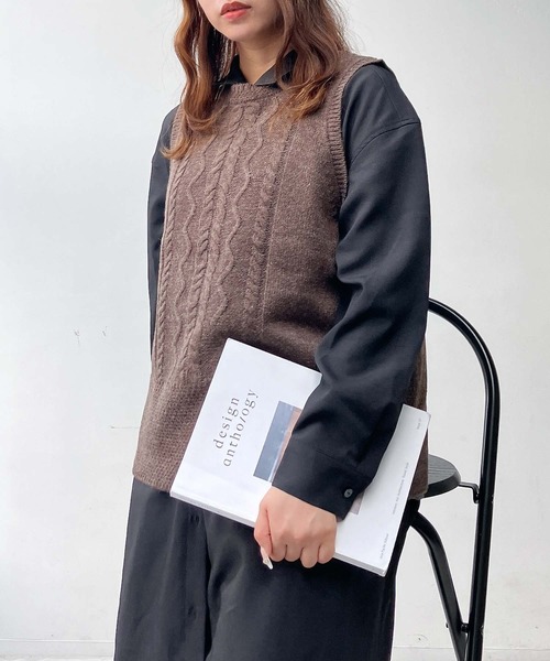 AS KNOW AS（アズノゥアズ） ベスト ジレケーブル編み切替えデザイン