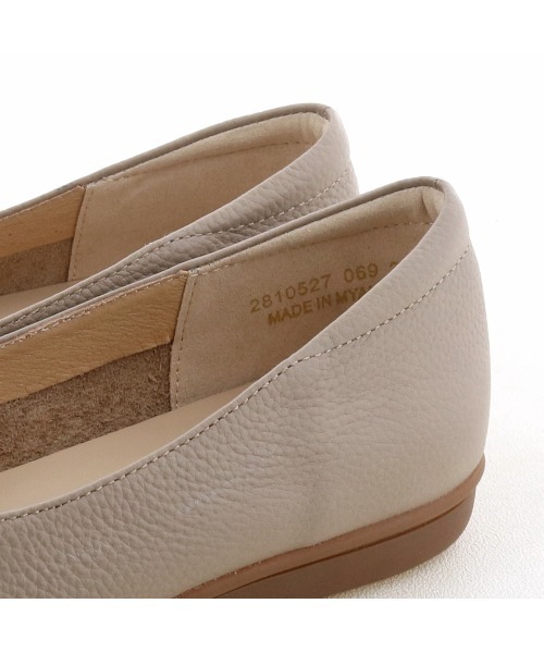 「あしながおじさん」 フラットパンプス 22.5cm グレイッシュベージュ レディース_画像5