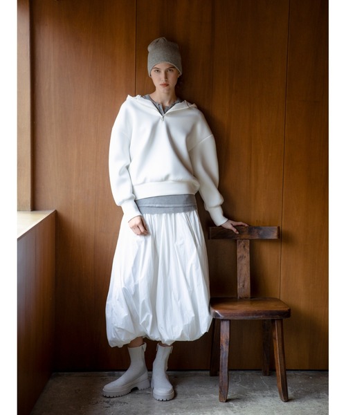 emmi ワンピース 「NEW YEAR'S SPECIAL ITEM」ダンボールフーディ