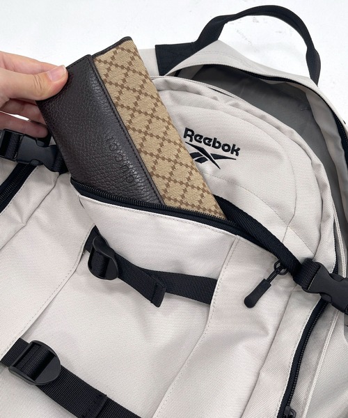 デイバック リュック Reebok リーボック ワンポイント ロゴ 刺繍 大容量 軽量 2ベルト バックパック リュック 約35L メンズ レディース_24