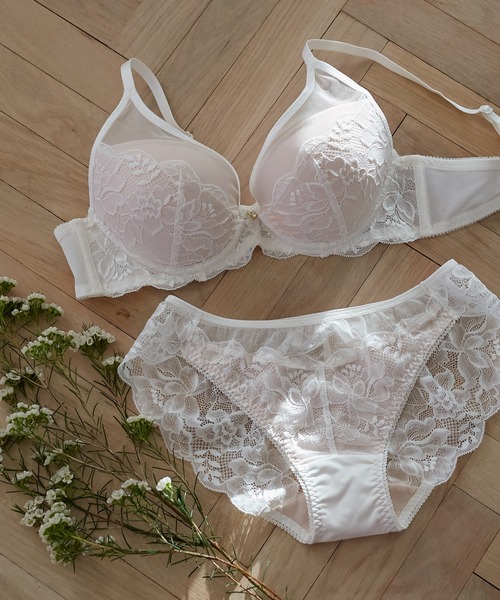 izumi BODY LABO（イズミボディラボ） ブラジャー ショーツセット 「B