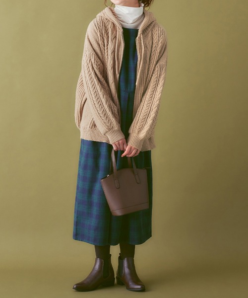 Viola e Viola（ヴィオラ エ ヴィオラ） パーカー ゆるっとあったか