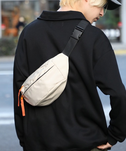 OBSI PACK ボディバッグ・ウエストポーチ OBSI PACK: A fanny pack from Japanese garage manufacturer MIYAGEN