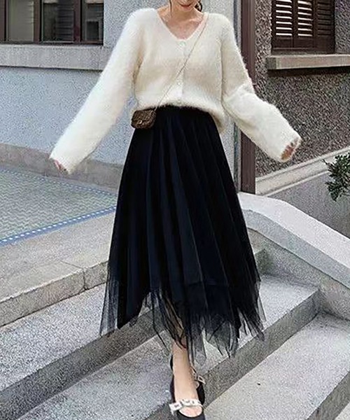 snidel ベージュリブニットハイネック＆ホワイトチュールスカート