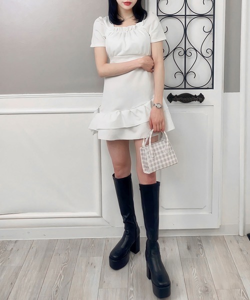 充実の品 ワンピース スクエアネック パフスリーブミニワンピース ワンピース