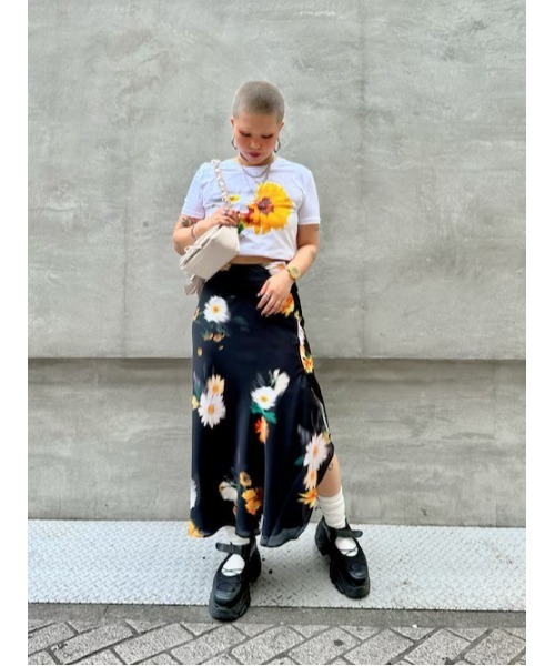 Desigual 【新品未使用】ロングスカート Desigual（デシグアル） スカート ブラーフラワープリント ロング
