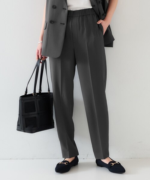 新品✨ADORE　2021年モデル　ウエストゴムテーパードパンツ　黒　38 UNTITLED パンツ 「セットアップ可能/接触冷感/イージーケア