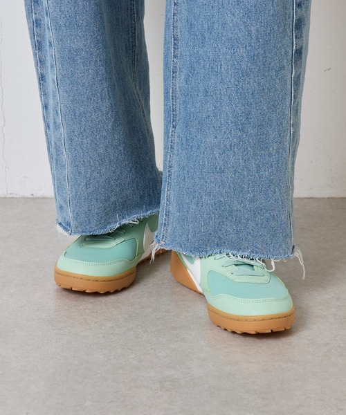 NIKEテラモンタ　新品 NIKE ナイキ エア フォース Air Force 1 Low (GS) 596728-027