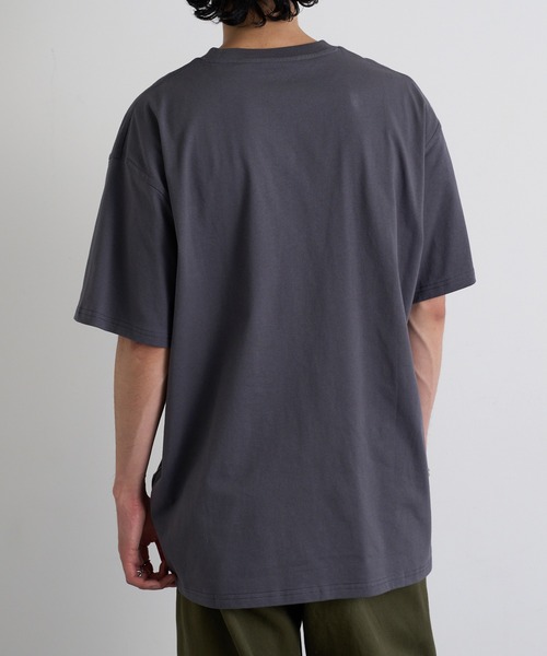 Carhartt WIP（カーハートワークインプログレス） tシャツ 「Carhartt