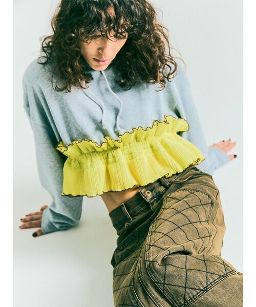 トレーナー スウェット PLEATS FRILL SHORT PARKA レディース