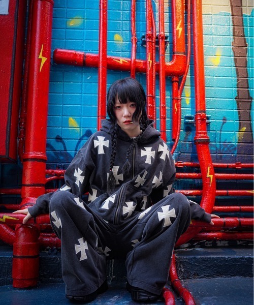 L.H.P（エルエイチピー） パーカー UNKNOWNLONDON/アンノウンロンドン