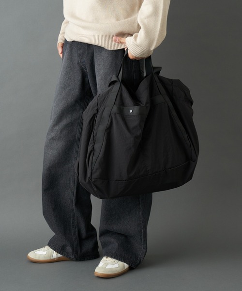 COLONY 2139（コロニー トゥーワンスリーナイン） トートバッグ 超軽量