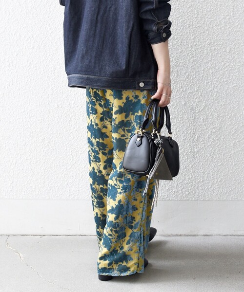 SHIPS any パンツ any:「手洗い可能」フラワー オパール タック