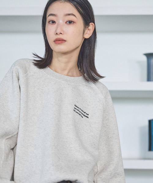 LAKOLE（ラコレ） トレーナー スウェット 裏起毛刺繍ロゴスウェット