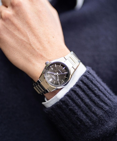 腕時計 EDIFICE AUTOMATIC / EFK-110D-1AJF メンズの画像