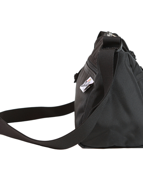 ショルダーバッグ TRIANGULER SHOULDER BAG /BLK texnh（テクネ） ショルダーバッグ 「別注」「texnh」TRIANGLE