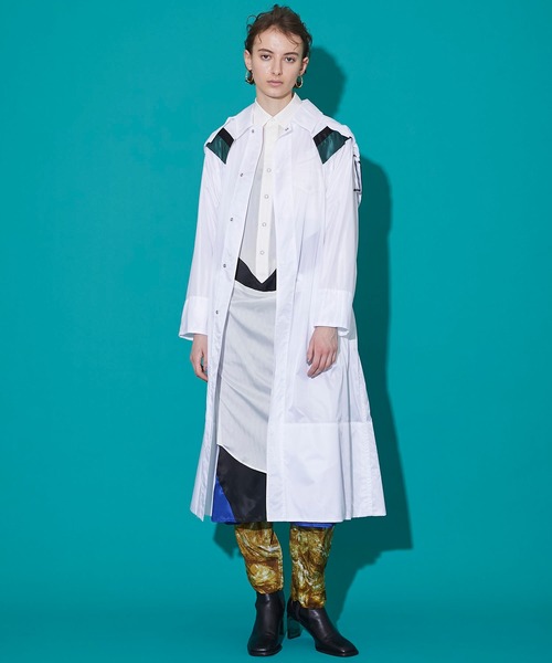 TOGA PULLA(トーガプルラ)】ナイロンリップストップコート ブラック ...