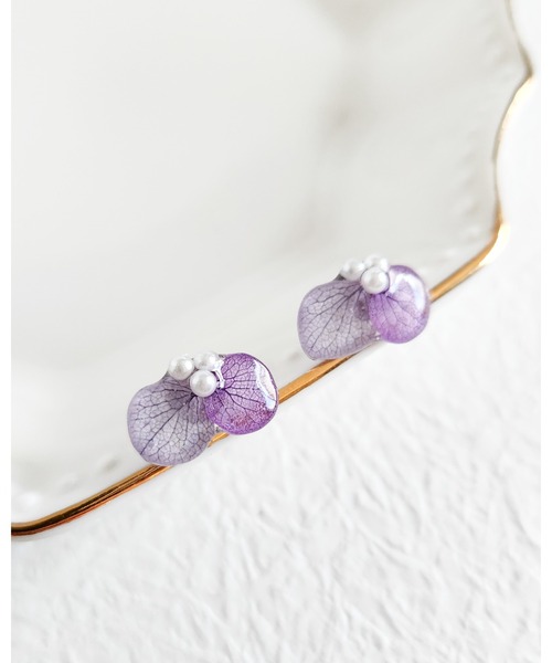 CERCA ピアス Tresor*/花びら サージカルステンレスピアス