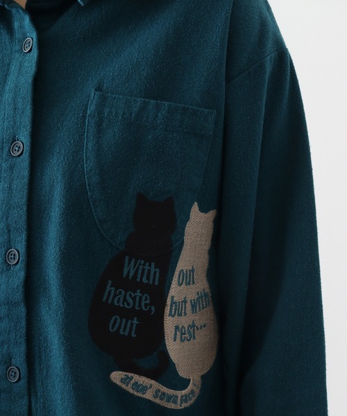Emago ブラウス シャツ EMAGO 猫ロゴ刺繍シャツ レディース