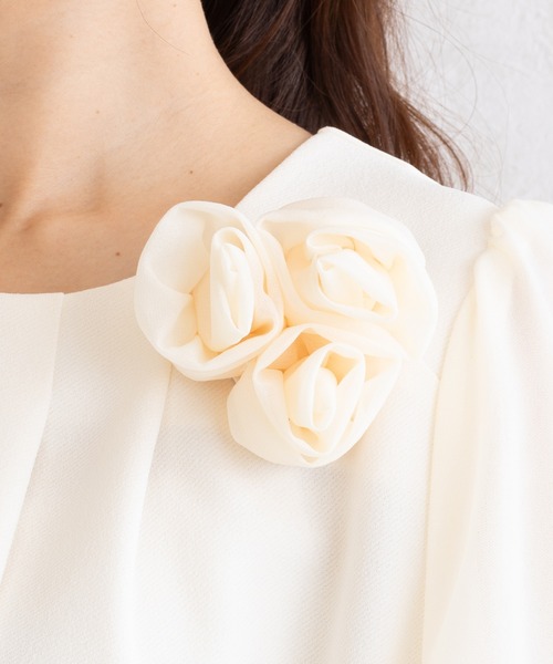 Rose Tiara（ローズティアラ） ブラウス シャツ ローズコサージュ