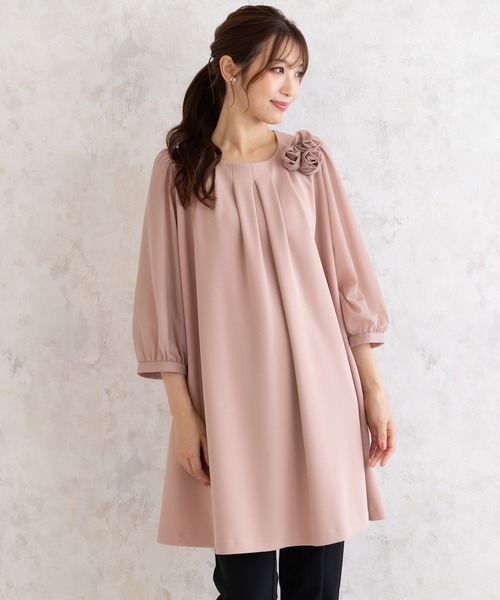 ローズティアラ　46　新品タグ付　チュール袖　チュニック　ブラウス　ベージュ Rose Tiara（ローズティアラ） ブラウス シャツ ローズコサージュ