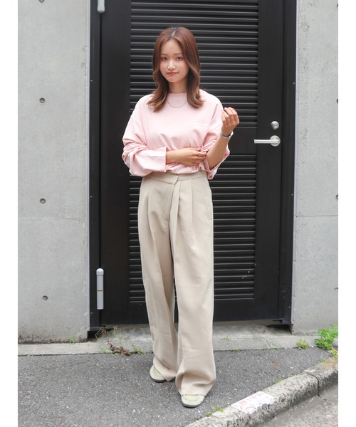 Ungrid　ロゴロングスリーブTee Ungrid（アングリッド）の「ロゴロングスリーブTee（Tシャツ