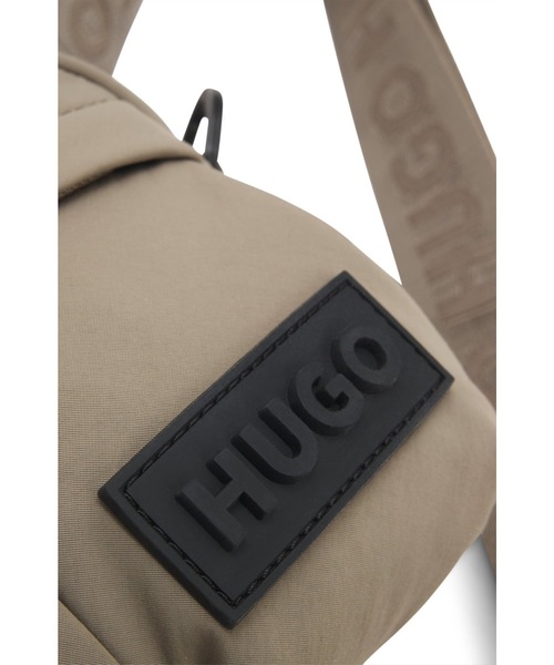 HUGO ショルダーバッグ クロスボディバッグ 3Dラバーロゴパッチ メンズ