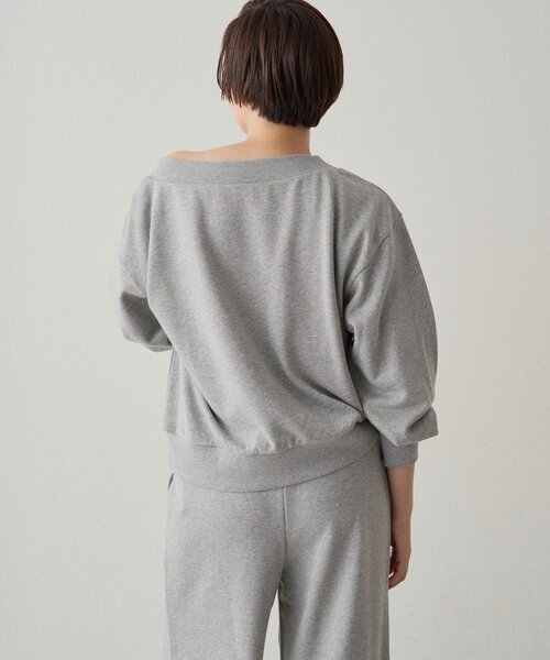 ETRÉ TOKYO グレー オフショルスウェット ETRÉ TOKYO グレー オフショルスウェット