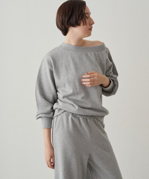 ETRÉ TOKYO グレー オフショルスウェット ETRÉ TOKYO グレー オフショルスウェット