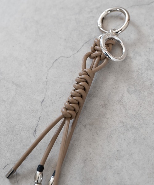 SENTI（センティ） キーホルダー SENTI LEATHER BRAID CIRCLE KEYSTRAP